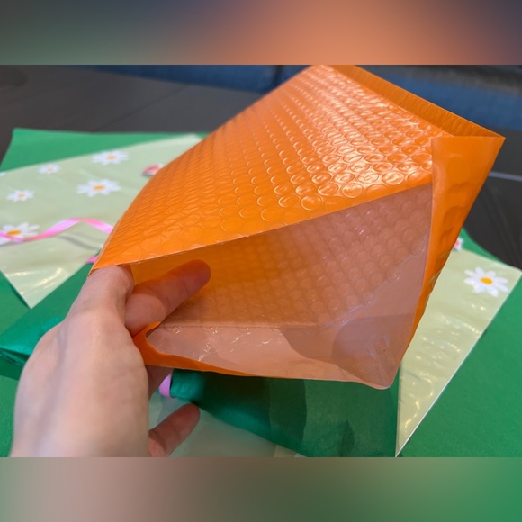 Bright Autumn Poshkit! Gift Wrap & Mailing Starter Kit (15) - Picture 7 of 14
